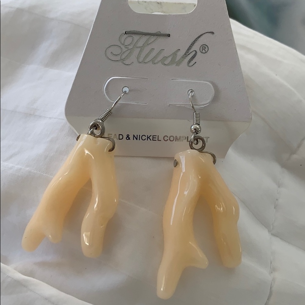 Earings